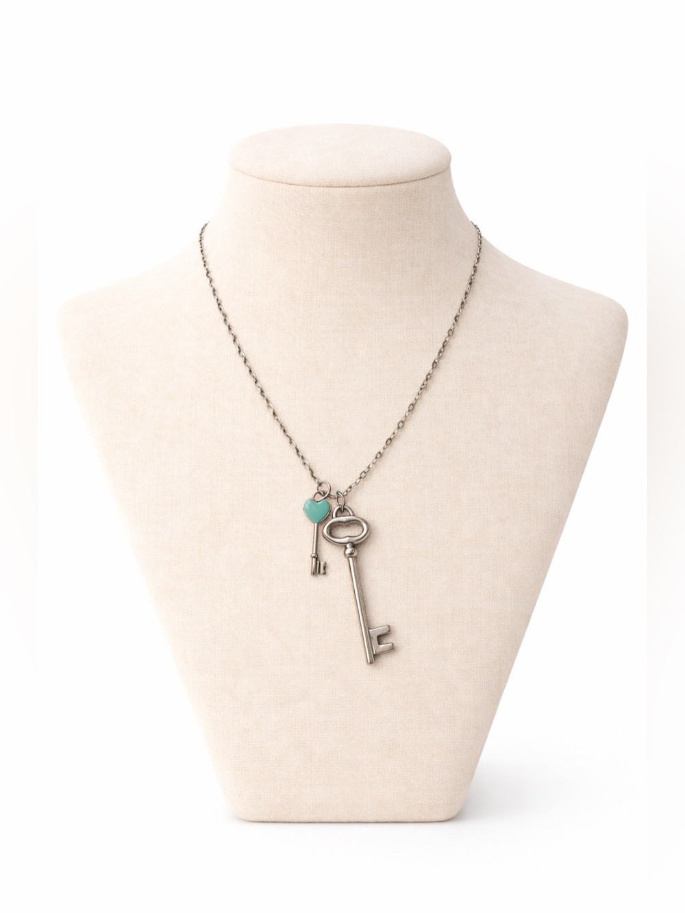 Tiffany & Co. Sterling Silver Key Set Necklace with Original Pouch